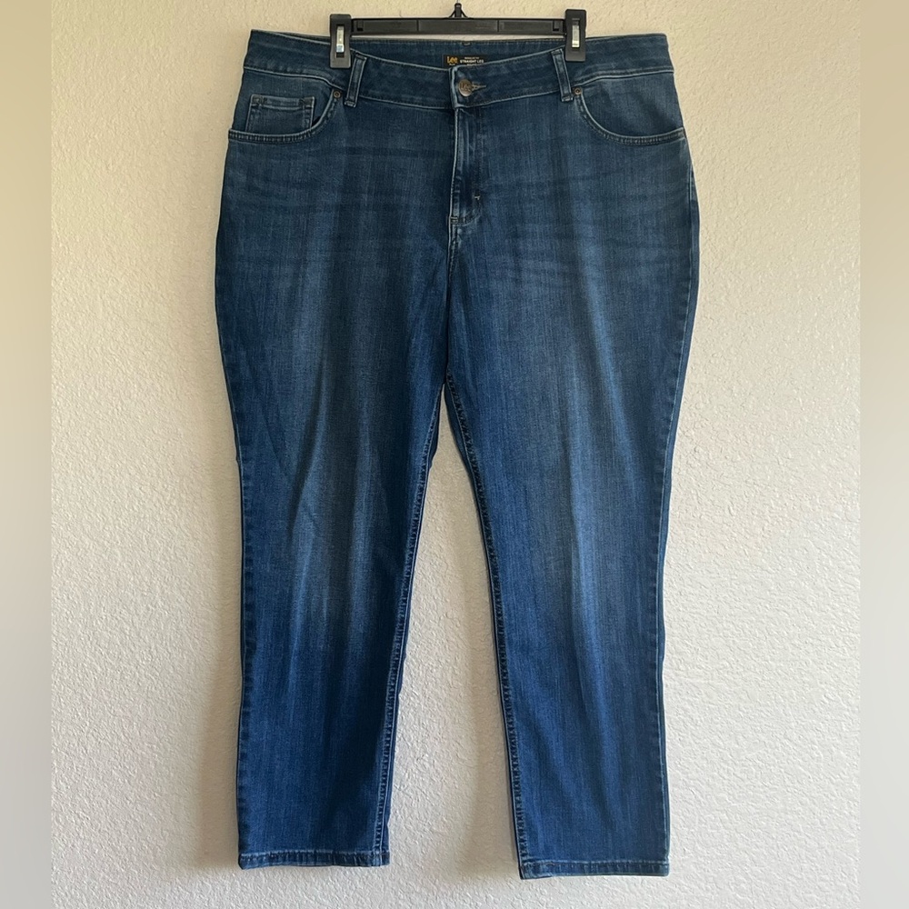 Lee Plus Regular Fit Straight Leg Mid Rise Jeans